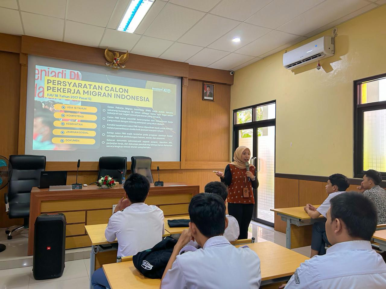 BP3MI_Jawa_Barat_Sebarkan_Informasi_Peluang_Kerja_Luar_Negeri.jpg