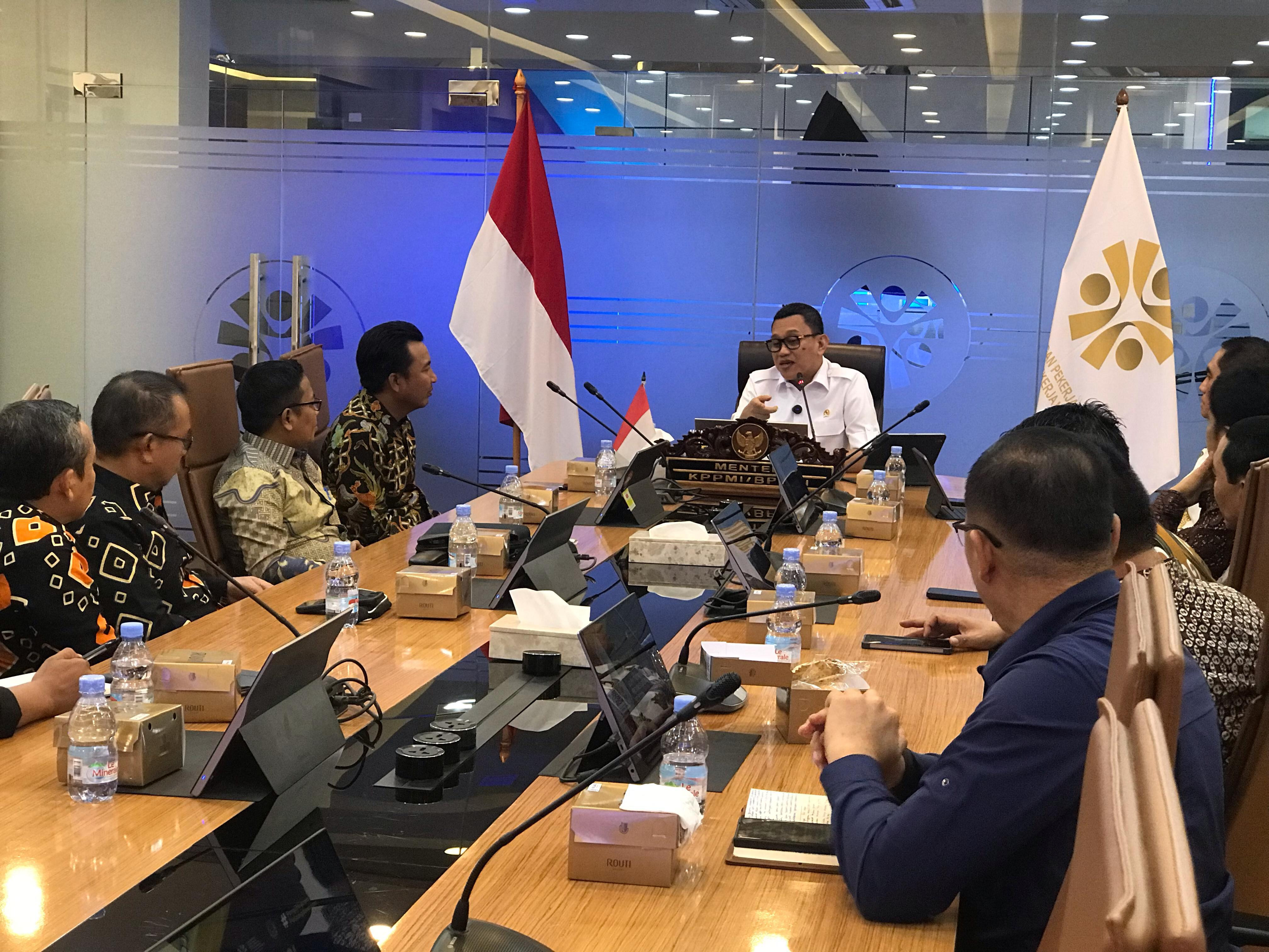 Menteri_Karding_Dorong_Pemda_Luwu_Utara_Optimalkan_BLK.jpg